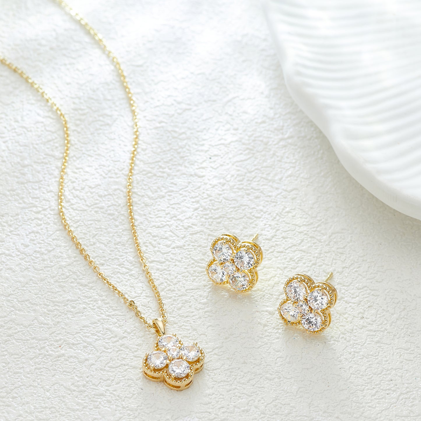 Clover Zircon Necklace and Earrings Set-Gold/Silver