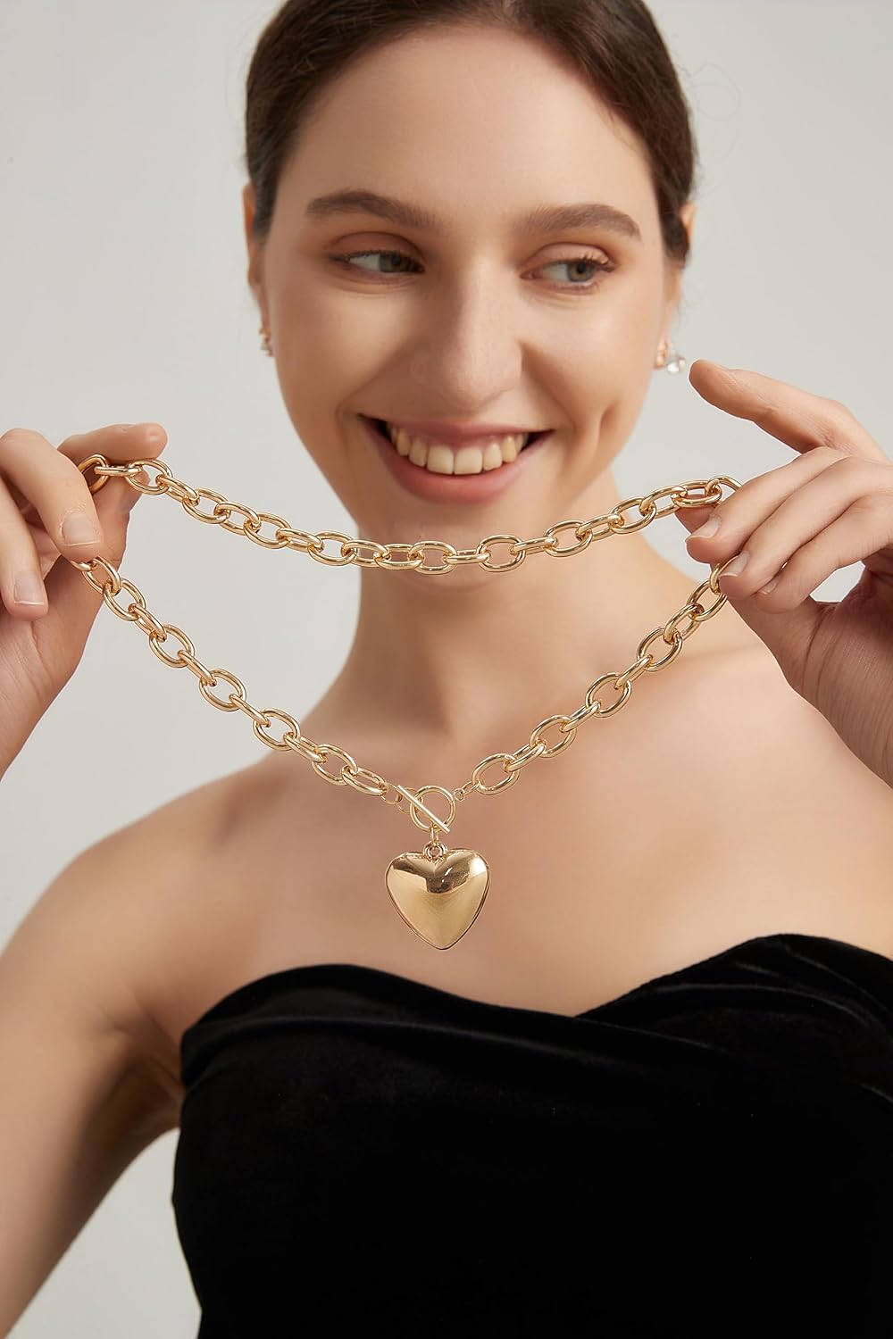 Large Chunky Gold Necklace with Heart Pendant for Women, Paperclip Choker Chain Puffy Heart Pendant Toggle Clasp Necklaces Thick Chain Jewelry Birthday