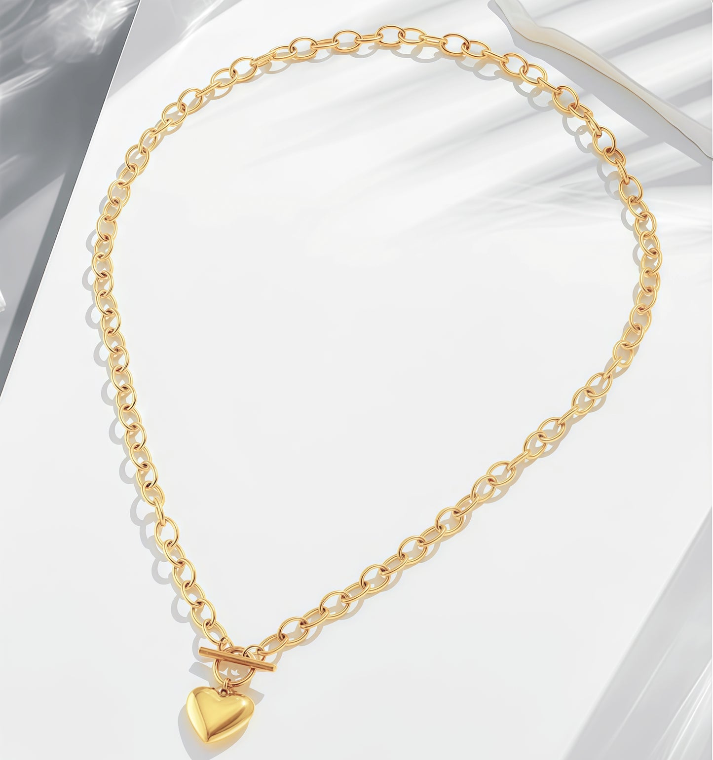 YEATMUE Chunky Paperclip Chain Heart Necklace for Women, Puffy Gold Heart Pendant Necklaces Gifts On Birthday Holidays for Women