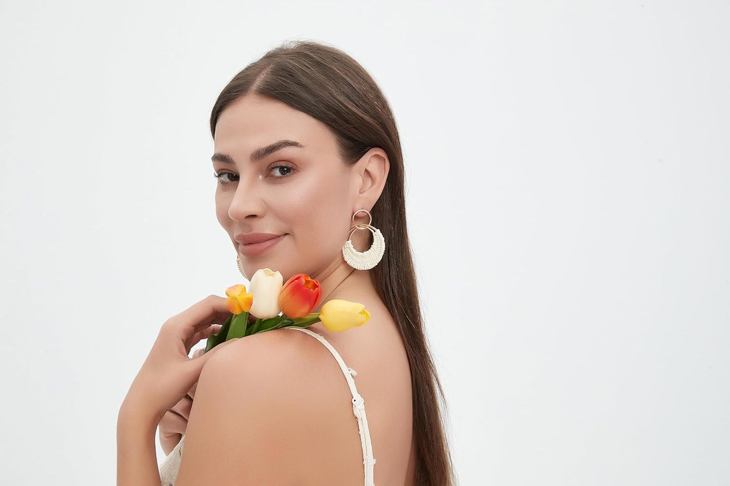 Summer Raffia Round Circle Earrings, Raffia Straw Wrapped Handmade Earring for Women, Boho Dangle Statement Tropical Beach Jewelry Gifts for Women