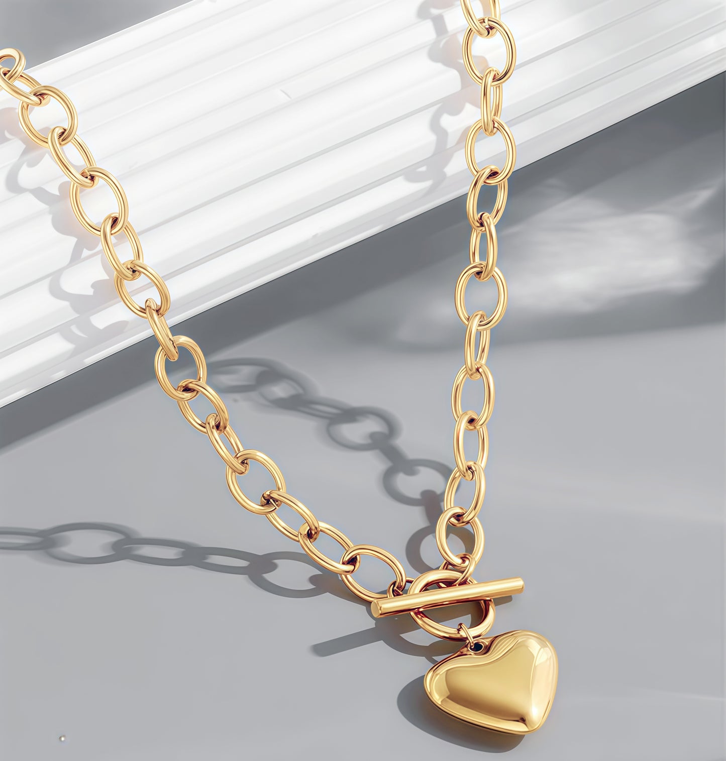 YEATMUE Chunky Paperclip Chain Heart Necklace for Women, Puffy Gold Heart Pendant Necklaces Gifts On Birthday Holidays for Women