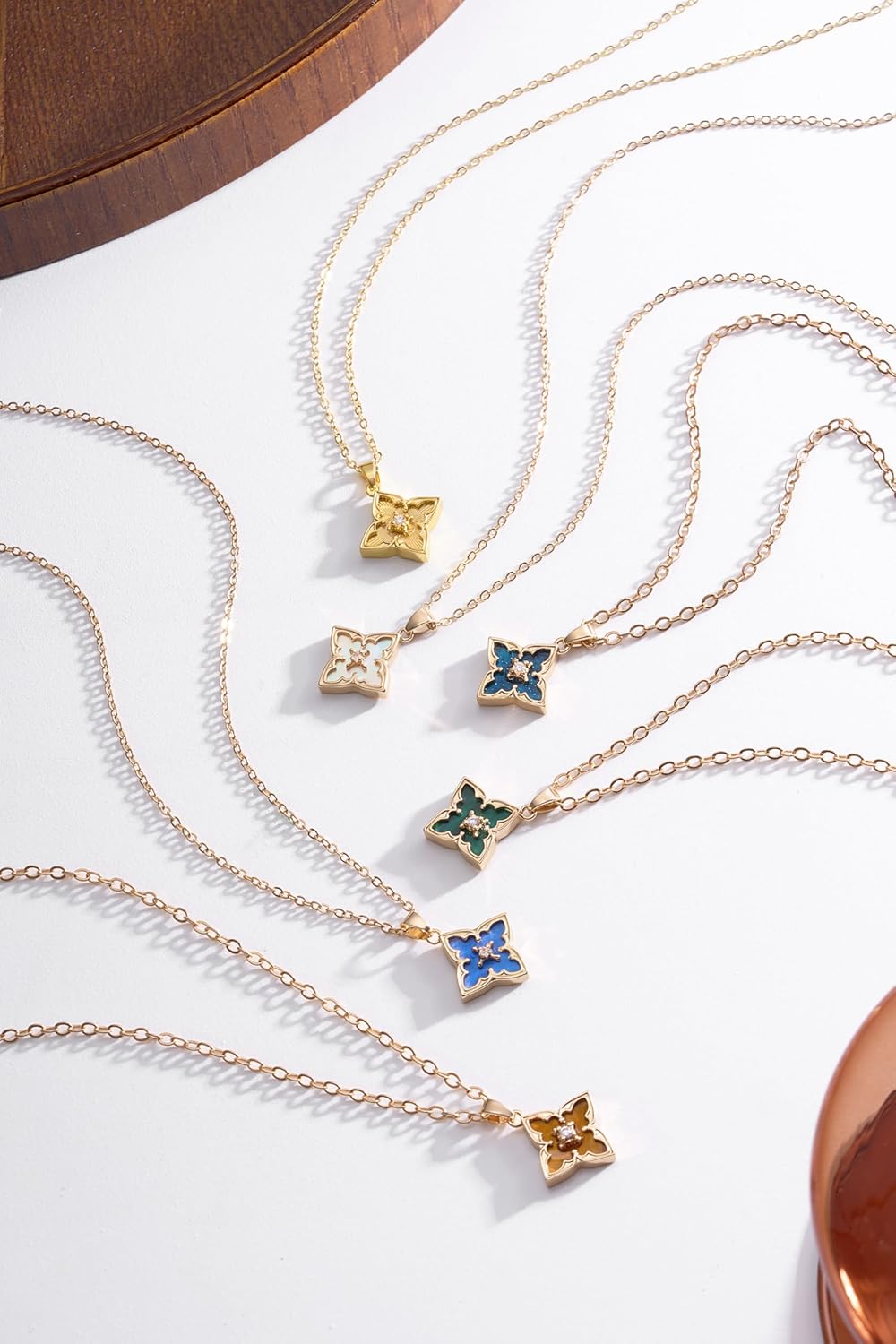 14K Gold Plated Gold Clover Necklace, Dainty Four Leaf Lucky Choker Charm Colorful Clover Adjustable Chain Shell Made Pendant Necklace for Women Jewelry