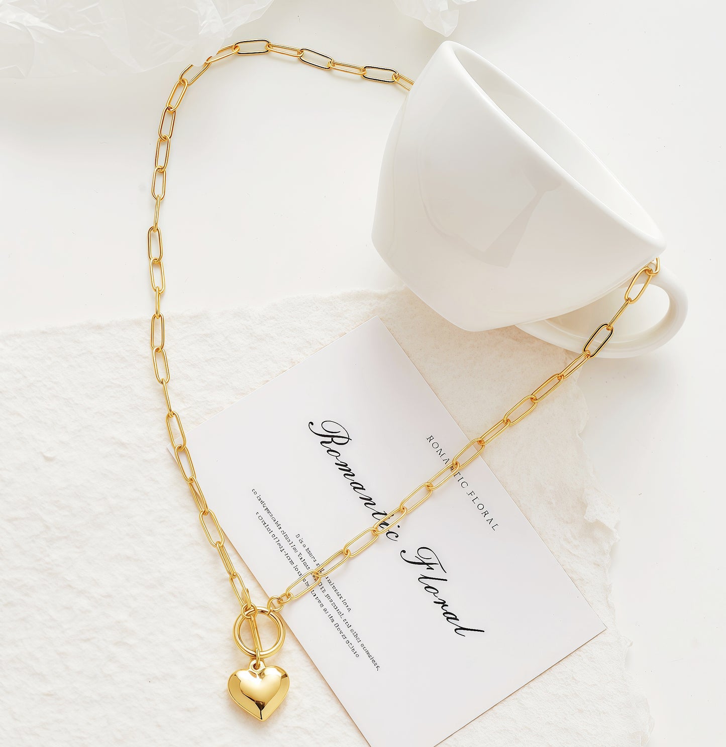 YEATMUE Heart Necklace for Women 14K Gold Plated Trendy Heart Choker Lover Pendant Hypoallergenic Fashion Gold Necklace for Women Love Jewelry Gift for Women